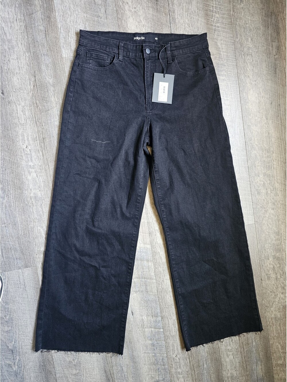 Indigo Six Women's Black Denim Wide-Leg Button 5-Pocket Solid Jeans IP240-BK
